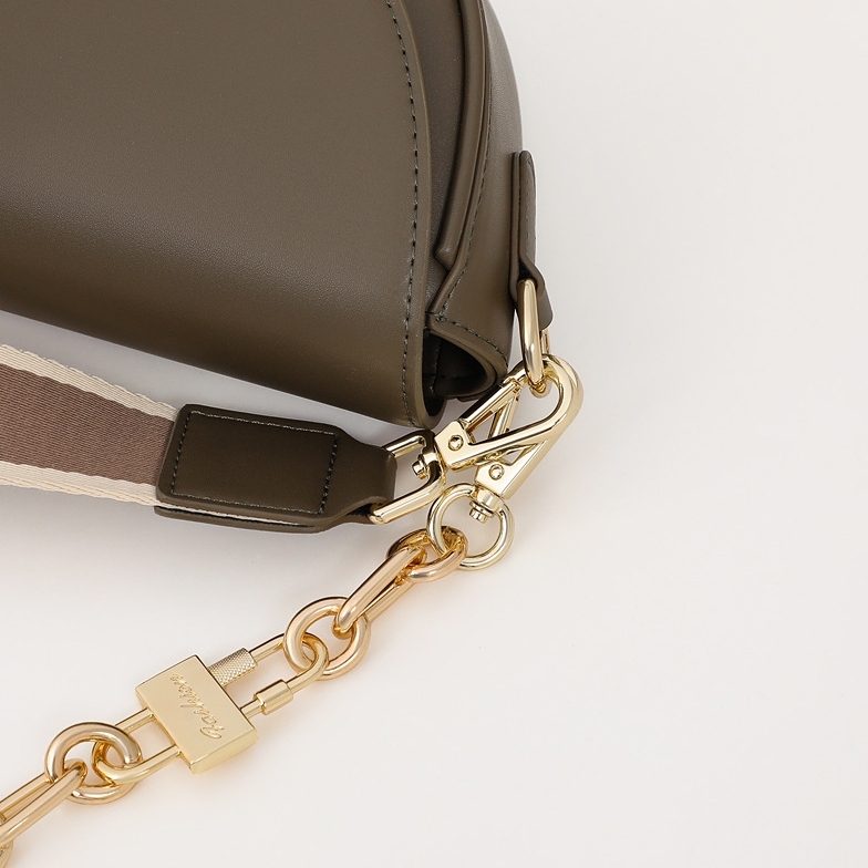 新発売!•コーヒー色•天然牛革ショルダーバッグ• 牛革肩掛けバッグ