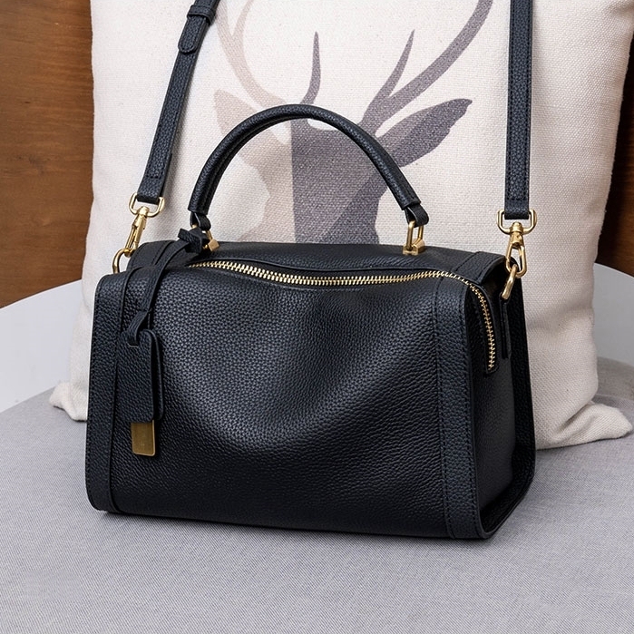 新作！黒|カーキ|2色•3WAY•厚手な天然軟めな天然牛革ハンドバッグ•牛革ショルダーバッグ