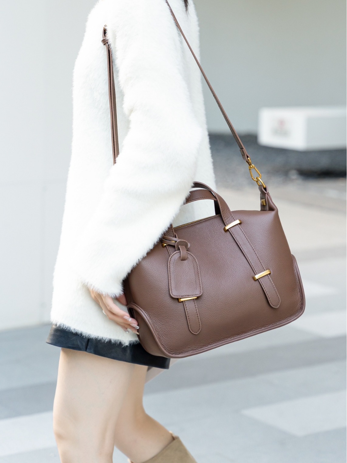 新作 ！•3WAY•5色•牛革ショルダーバッグ•牛革ハンドバッグ• レトロなデザイン