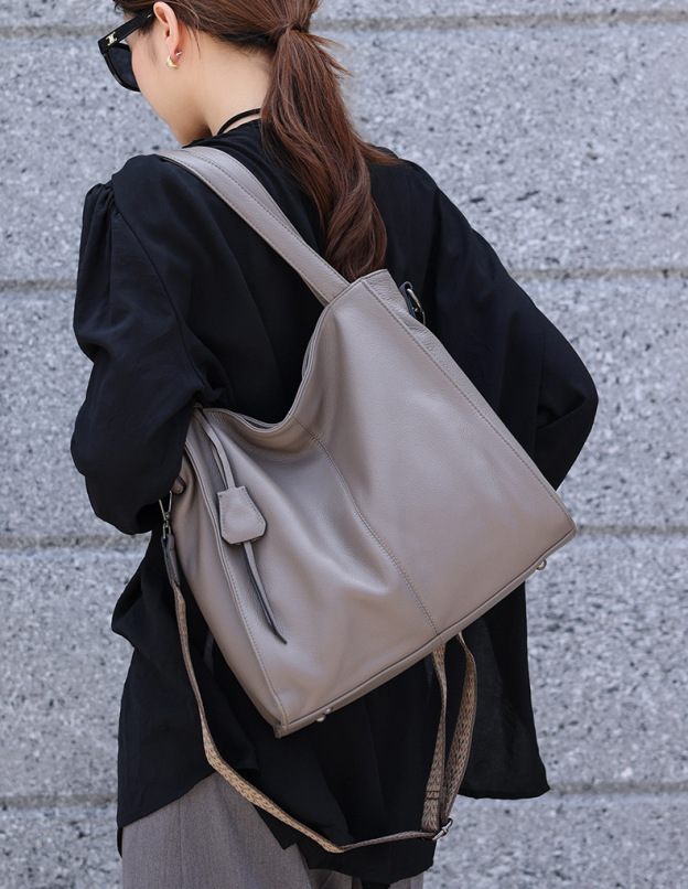 おしゃれで素敵！グレー|黒|茶|3色•3WAY•植物鞣し牛革ハンドバッグ•牛革トートバッグ