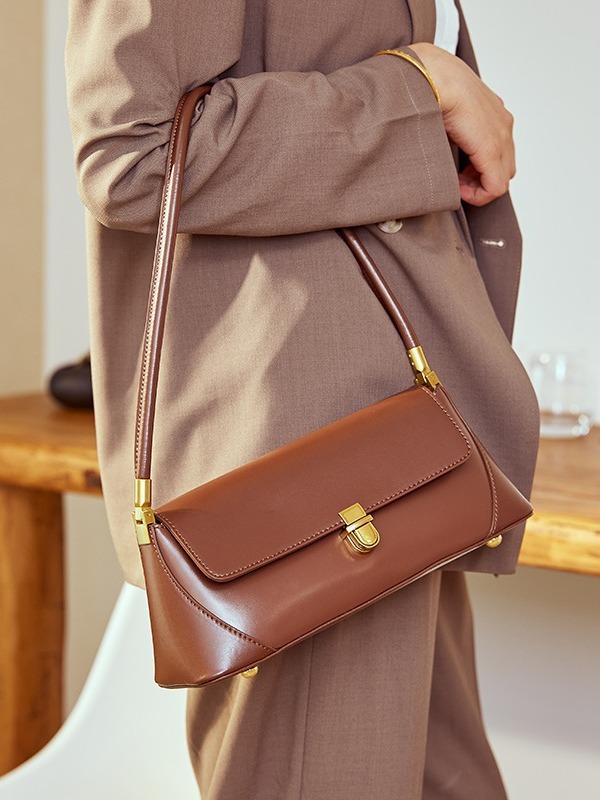 高級感 !|茶|黒|白|カーキ|4色|牛革ショルダーバッグ|牛革ハンドバッグ