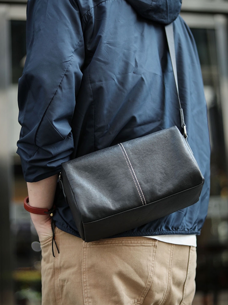 植物タンニン鞣しの天然牛革クロスボディバッグ/クラッチバッグXK2076076HD