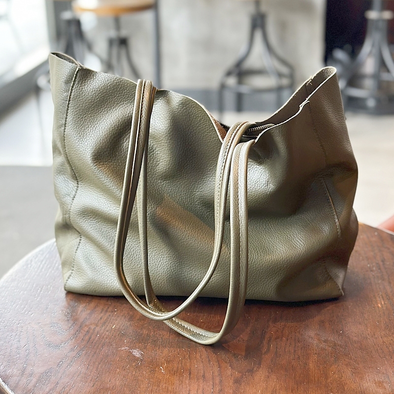 新作！茶|黒|緑※3色※厚みのある柔らかい天然牛革トートバッグ※牛革肩掛けバッグ