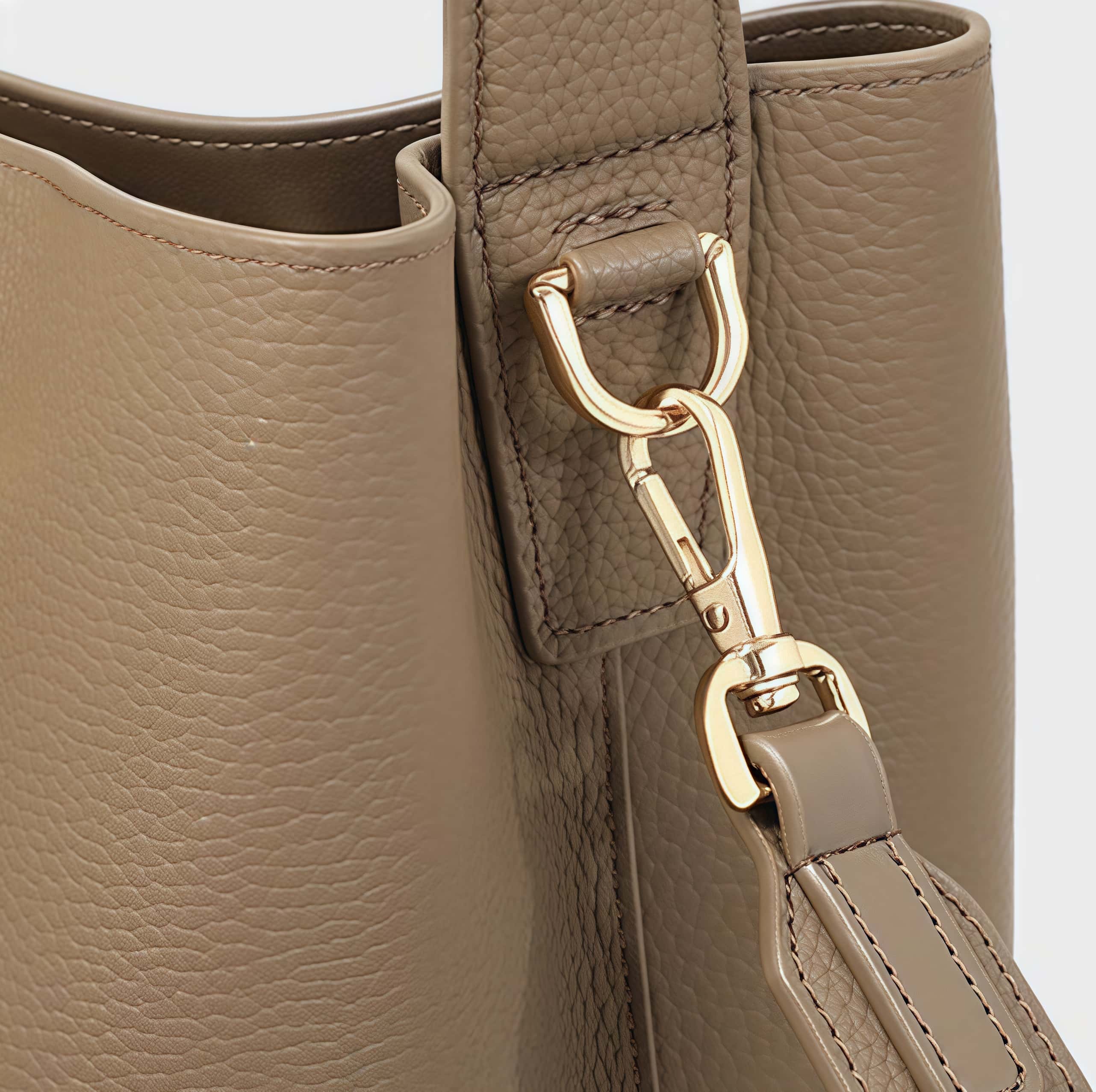 高級感溢れる！カーキ|黒|2色|3WAY|厚みある柔らかい天然牛革製ハンドバッグ兼ショルダーバッグ|2本の肩ベルト付属