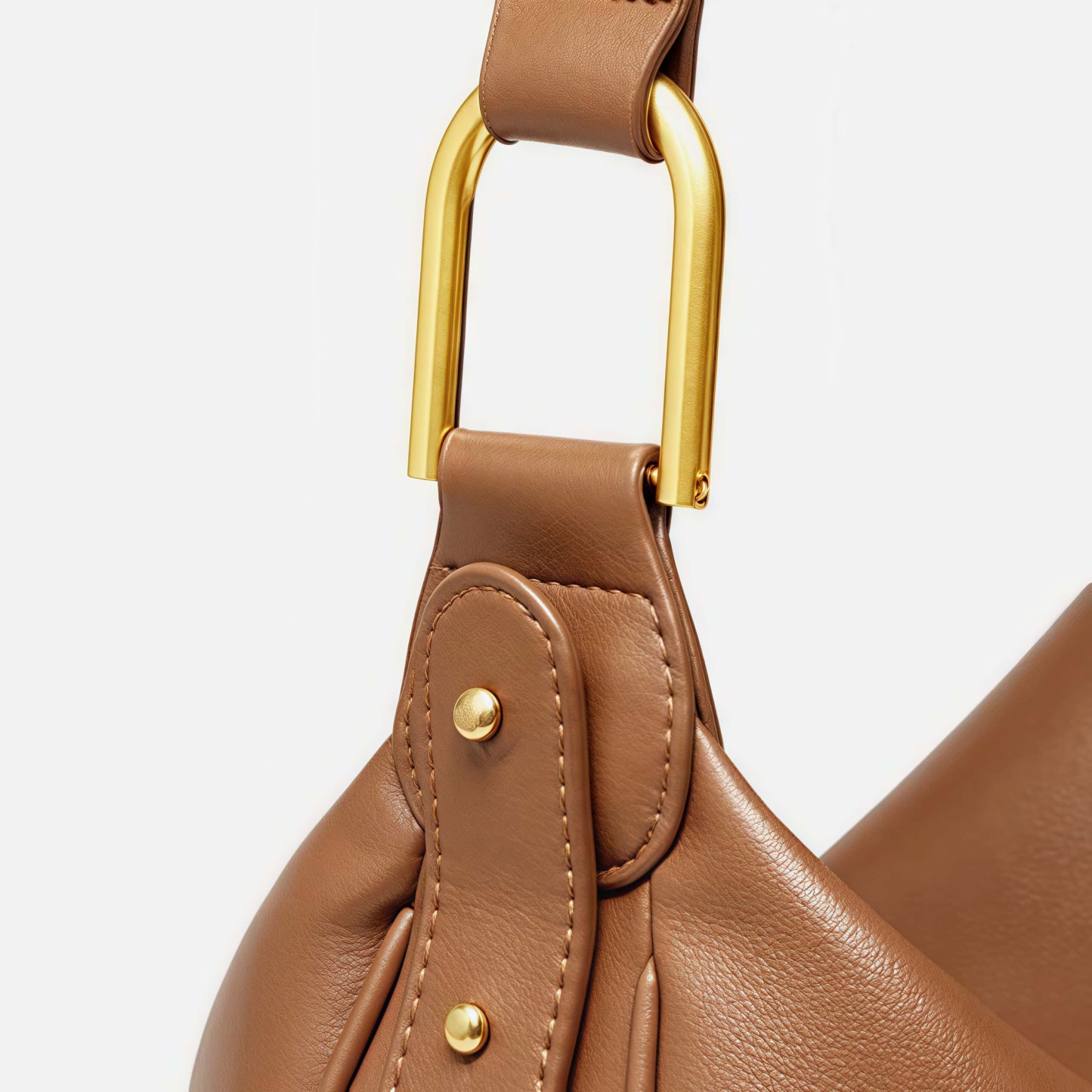 NEW ! •カラメル|黒|ベージュ|3色•天然牛革ショルダーバッグ|2本の肩紐が付属