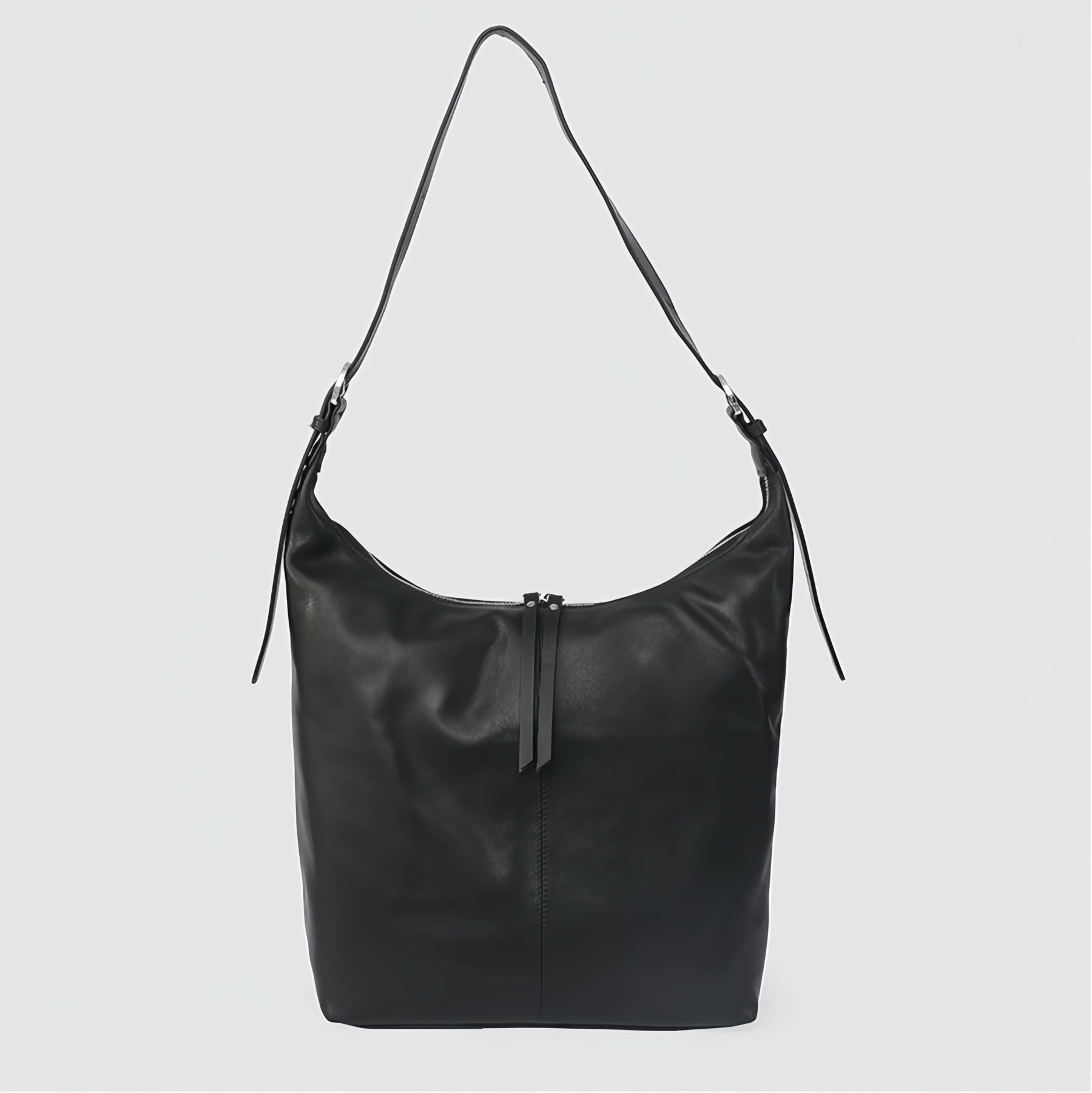 NEW ! •茶|黒|2色•上質な天然牛革斜ショルダーバッグ•牛革肩掛けバッグ•