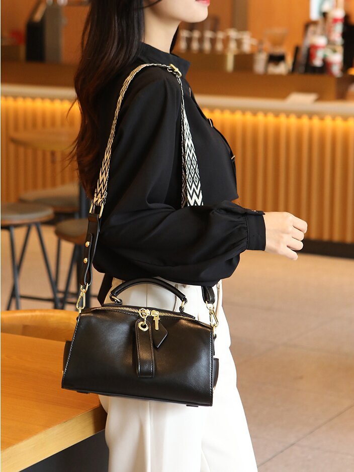 牛革斜め掛けバッグ|牛革ショルダーバッグ|牛革肩がけかばん |手提げバッグ