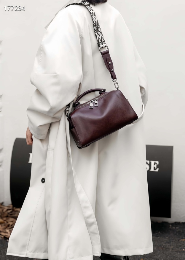 ▪黒|茶▪3WAY▪天然牛革ハンドバッグ▪牛革ショルダーバッグ