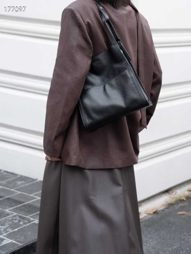 革の質感が素敵！※茶|黒※2色※3WAY※天然牛革ハンドバッグ※ 牛革斜ショルダーバッグ