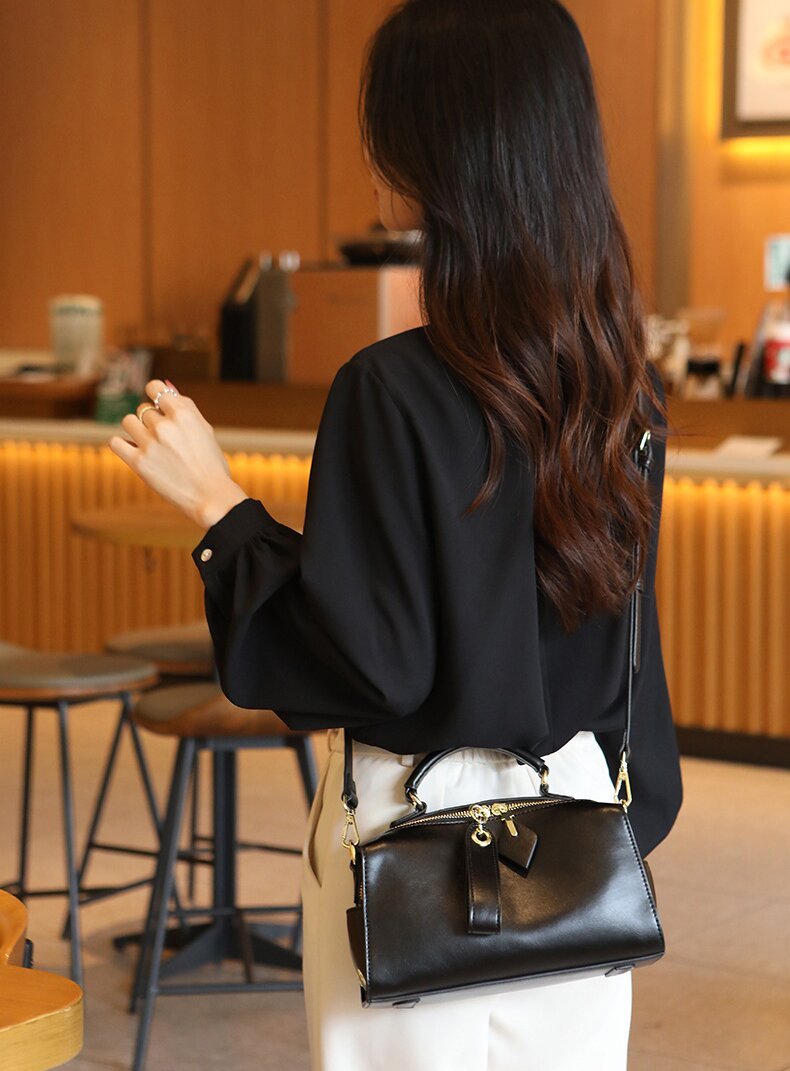 牛革斜め掛けバッグ|牛革ショルダーバッグ|牛革肩がけかばん |手提げバッグ