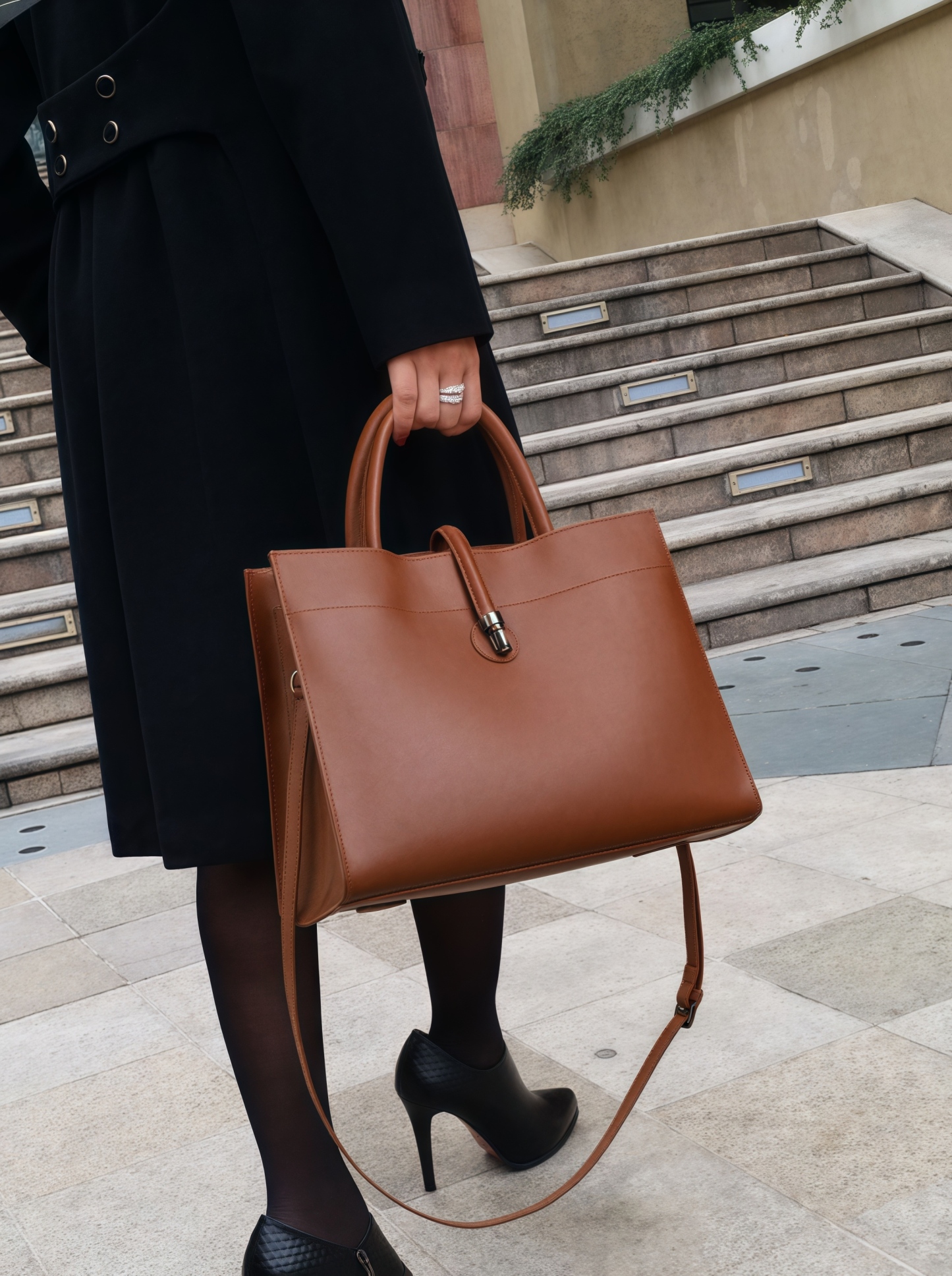 カラメル|カーキ|黒|コーヒー|4色•3WAY•高品質な天然牛革ハンドバッグ•牛革トートバッグ