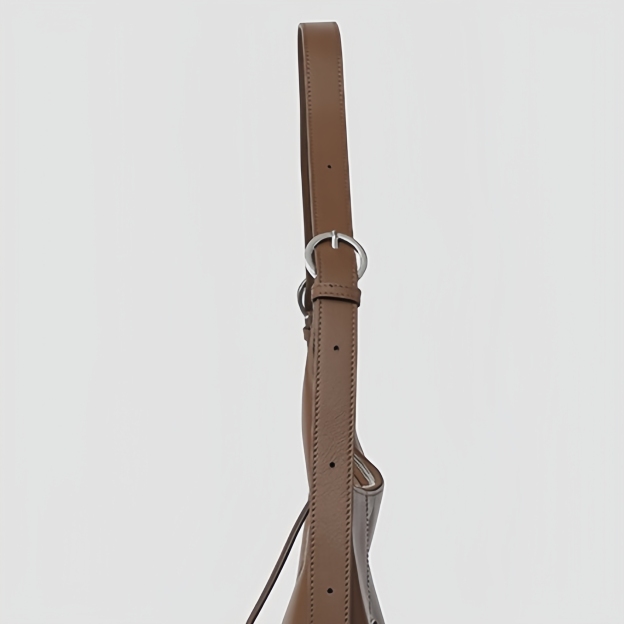 NEW ! •茶|黒|2色•上質な天然牛革斜ショルダーバッグ•牛革肩掛けバッグ• 