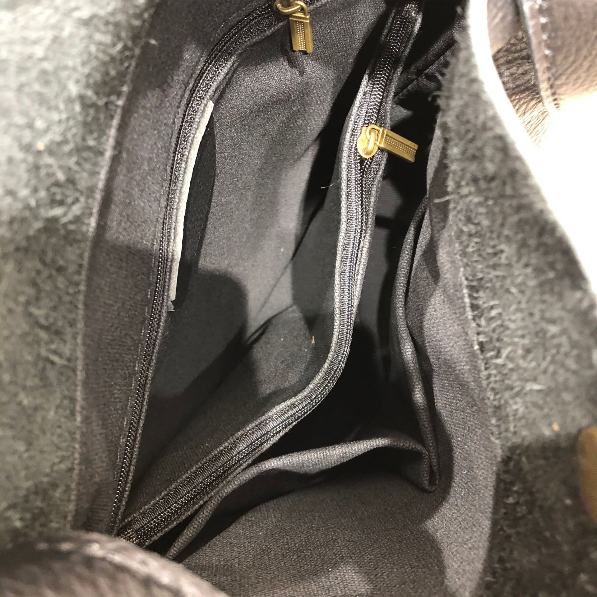 レザーバックパック|牛革リユック|ノートパソコンバッグ|通勤バッグ