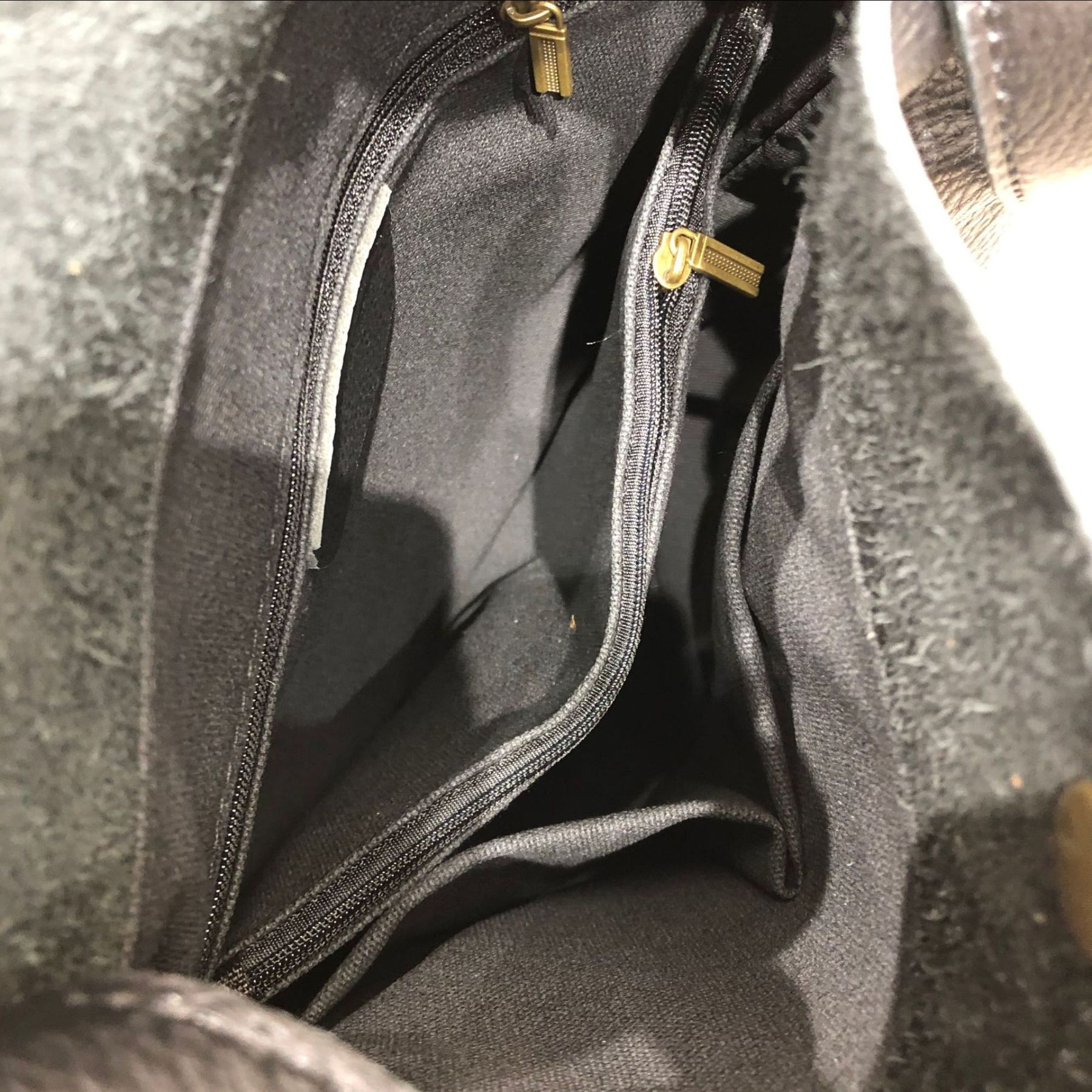 レザーバックパック|牛革リユック|ノートパソコンバッグ|通勤バッグ