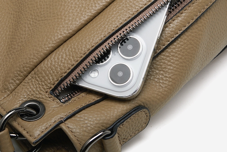 華やか！♦カーキ|黒♦2色♦厚みのある柔らかい天然牛革トートバッグ♦牛革ショルダーバッグ