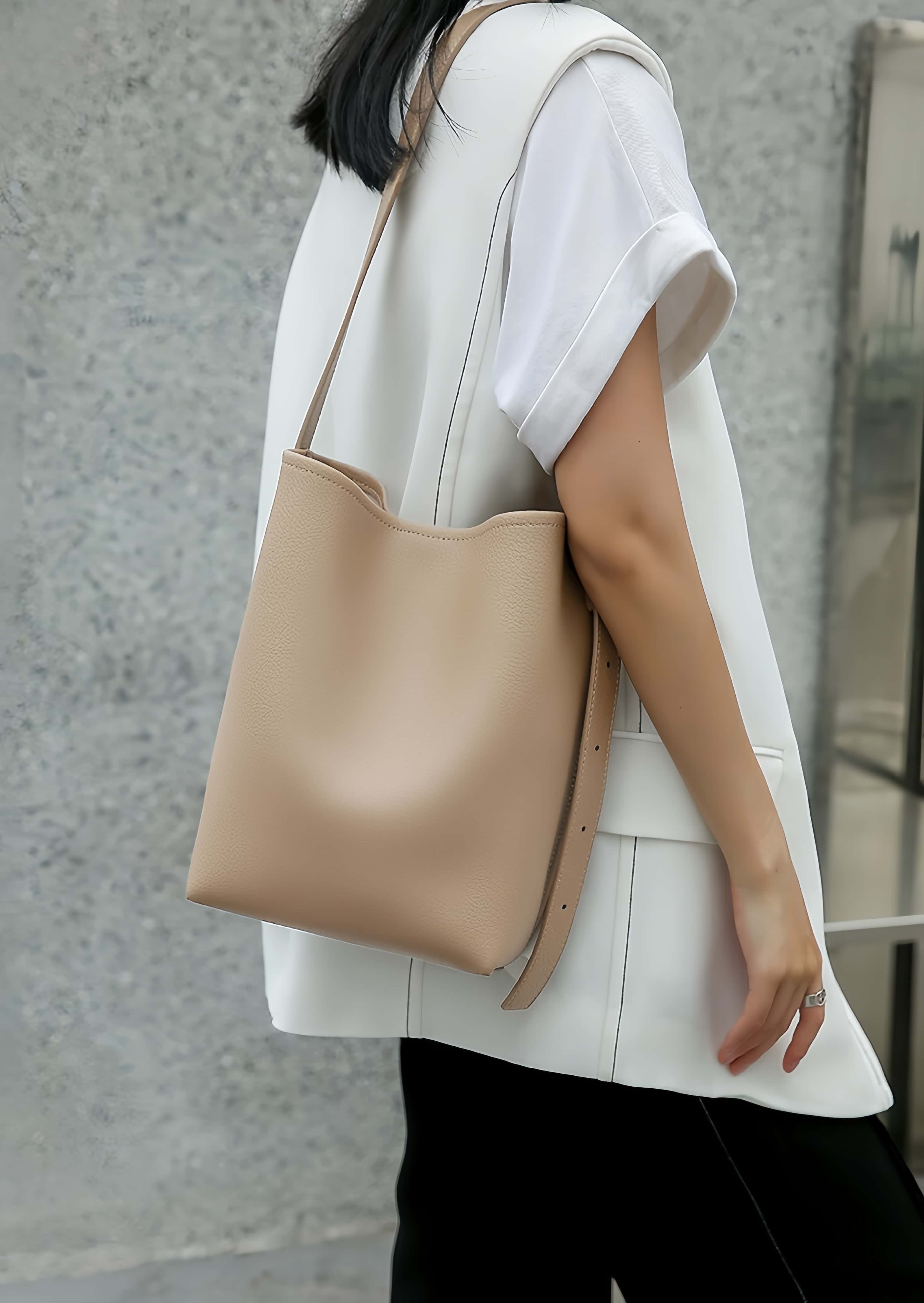 新発売 ！ベージュ|茶|黒|3色♦天然ソフト牛革トートバッグ ♦