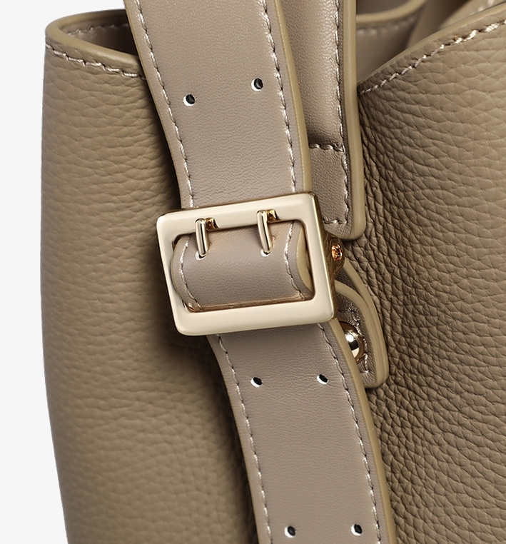 3WAY•厚みのある柔らかい天然牛革ハンドバッグ•牛革ショルダーバッグ•2本の肩ベルト