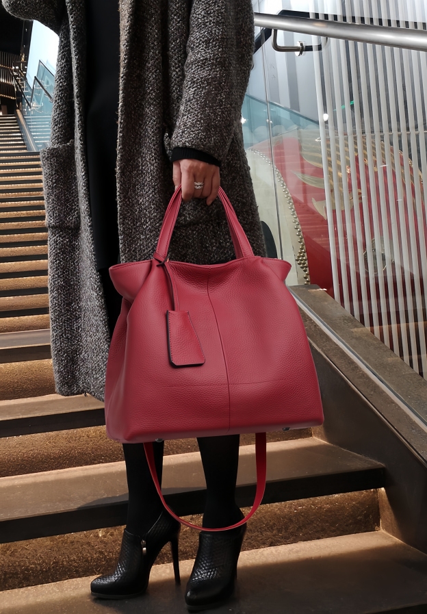 優雅な気質！•カーキ|黒|カラメル|ワインレッド|4色•3WAY•厚手な天然軟めな牛革ハンドバッグ•牛革ショルダーバッグ