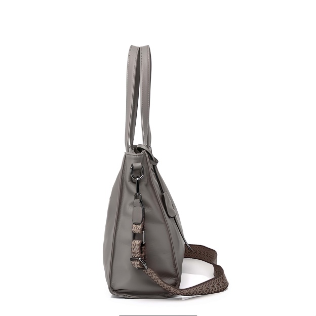 おしゃれで素敵！グレー|黒|茶|3色•3WAY•植物鞣し牛革ハンドバッグ•牛革トートバッグ