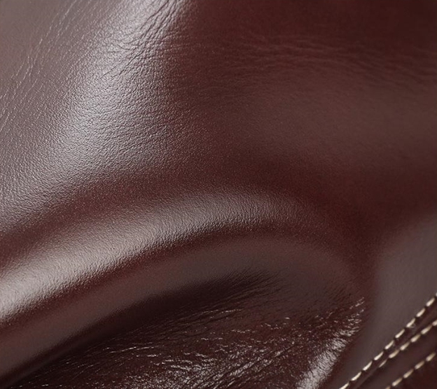 3色|牛革斜め掛けバッグ|レザーショルダーバッグ|レザーサコッシュ