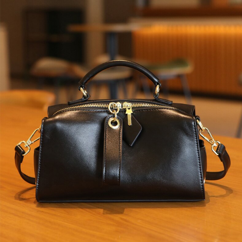 牛革斜め掛けバッグ|牛革ショルダーバッグ|牛革肩がけかばん |手提げバッグ