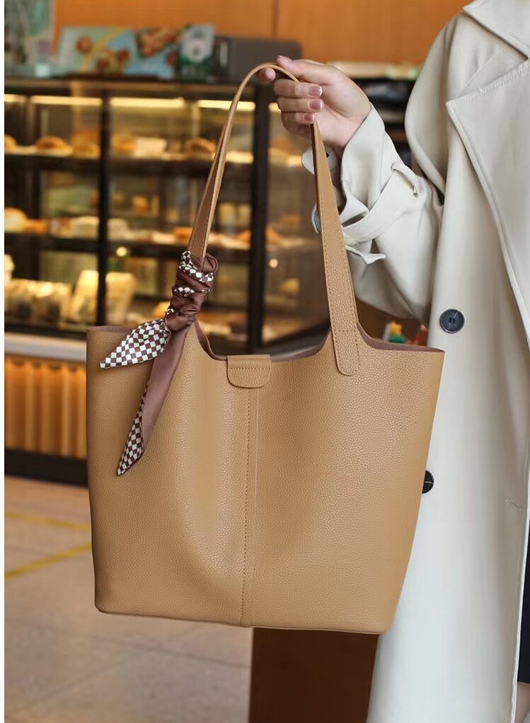 4色通勤バッグ|牛革トートバッグ|牛革ショルダーバッグ|外袋+内袋組み合わ|A4 サイズに対応