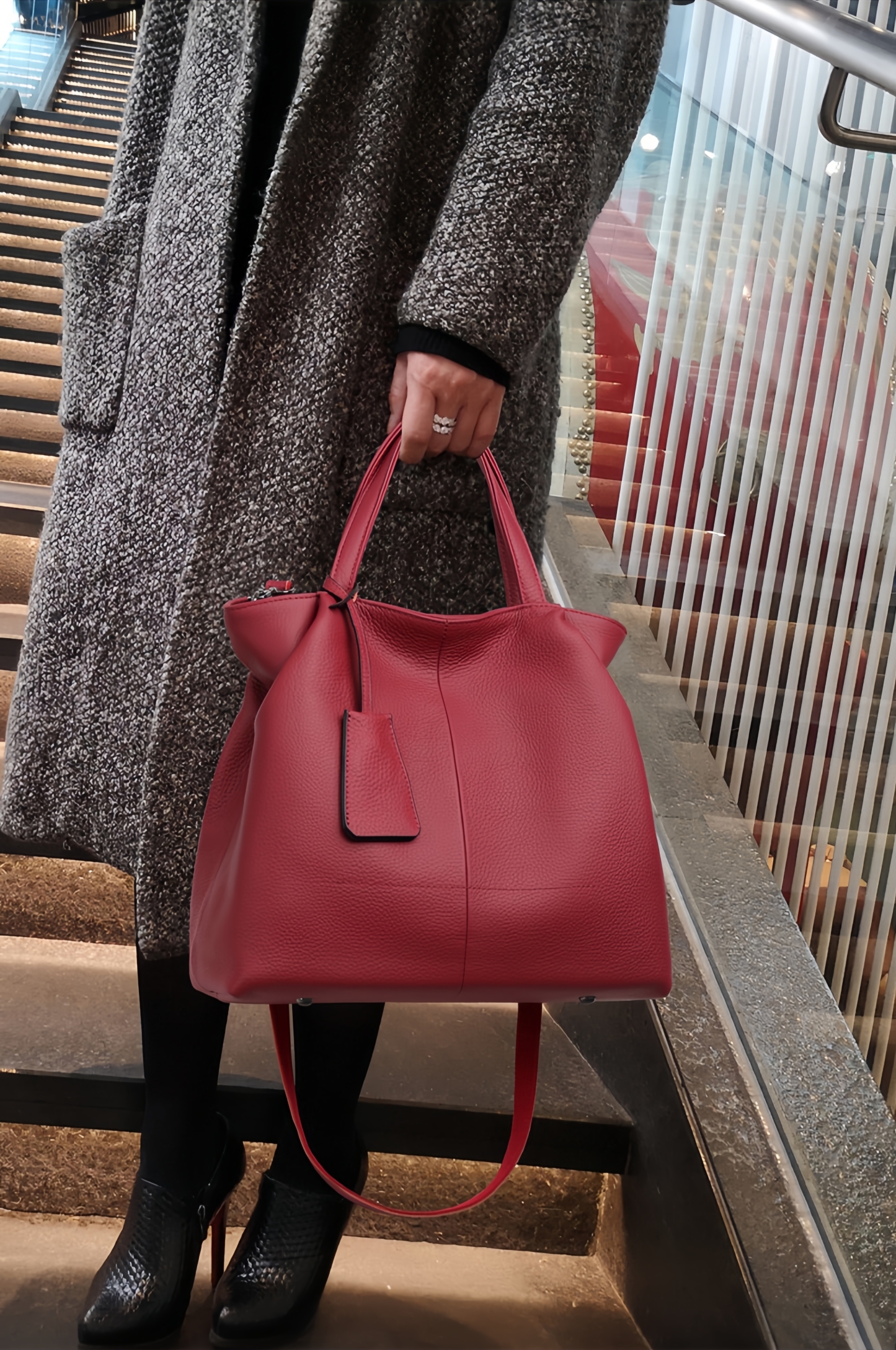 優雅な気質！•カーキ|黒|カラメル|ワインレッド|4色•3WAY•厚手な天然軟めな牛革ハンドバッグ•牛革ショルダーバッグ