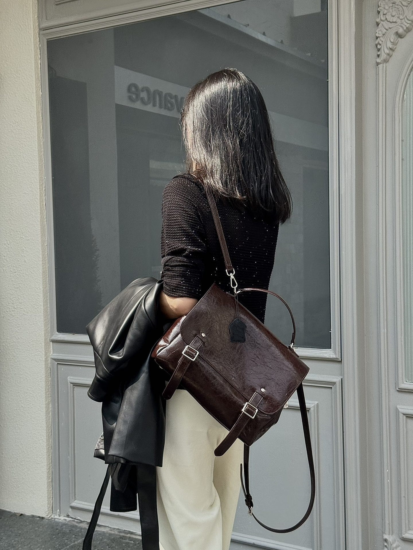 ▪高級感 ！ ▪4色•3つの使用モードを切り替え自在▪天然な牛革リユックバック▪牛革ショルダーバッグ▪ハンドバッグ