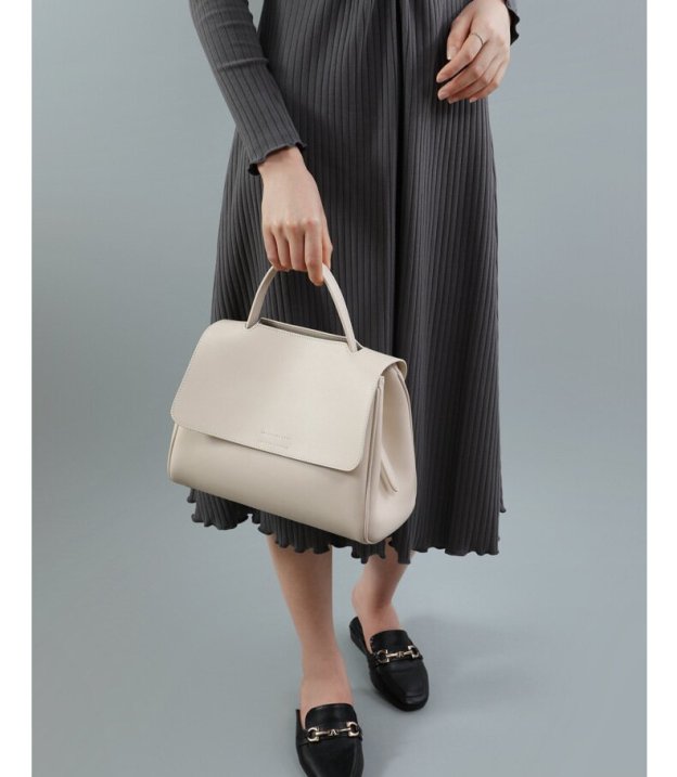 シンプルでレトロ ! •白|コーヒー|2色•3WAY•牛革ハンドバッグ•本革ショルダーバッグ