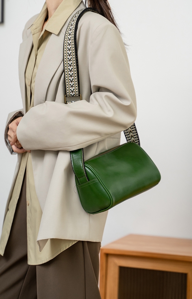 NEW ! |4色|植物鞣な天然牛革ショルダーバッグ