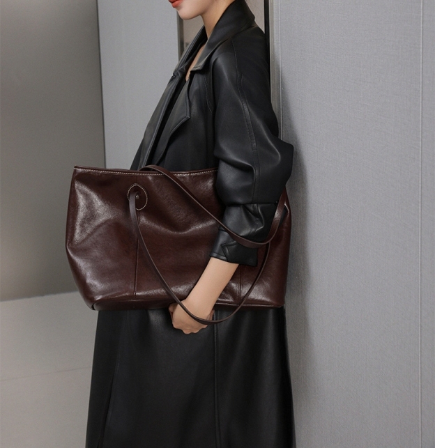 夏の新作 ！•上品•黒|茶•天然牛革ハンドバッグ•牛革トートバッグ