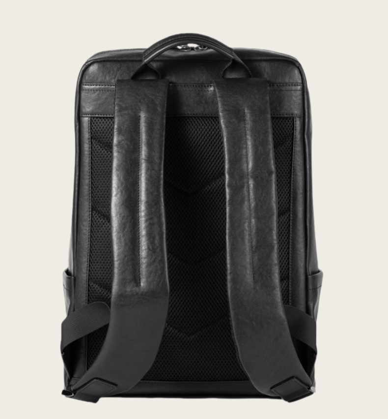 【植物鞣し牛革】オフィス用通勤バックパック 撥水仕様 ノート PC 対応