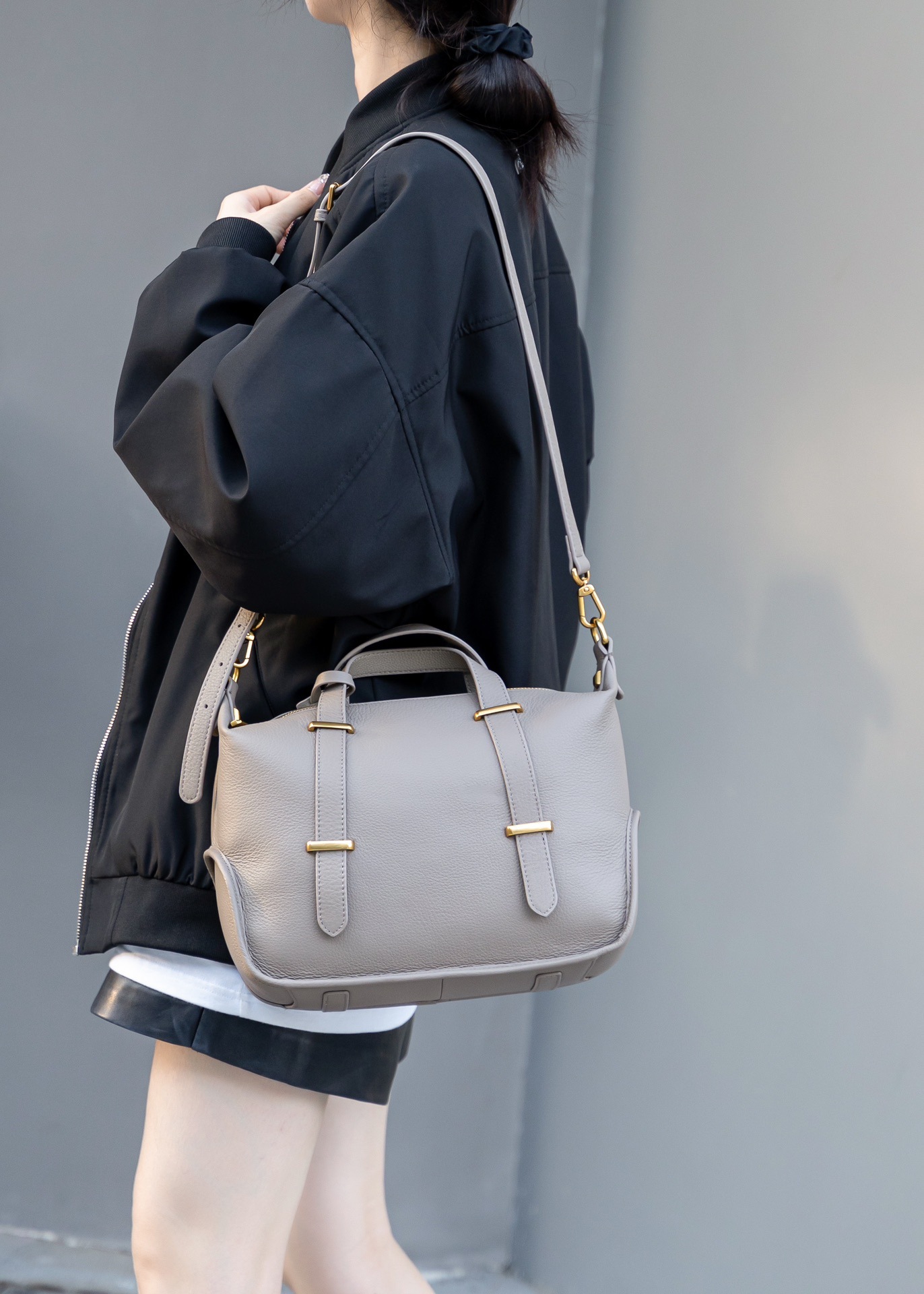 新作 ！•3WAY•5色•牛革ショルダーバッグ•牛革ハンドバッグ• レトロなデザイン