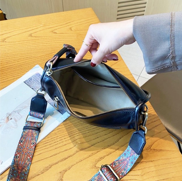 レザーバッグ|2WAY|5色|植物鞣し天然牛革ショルダーバッグ|サコッシュ