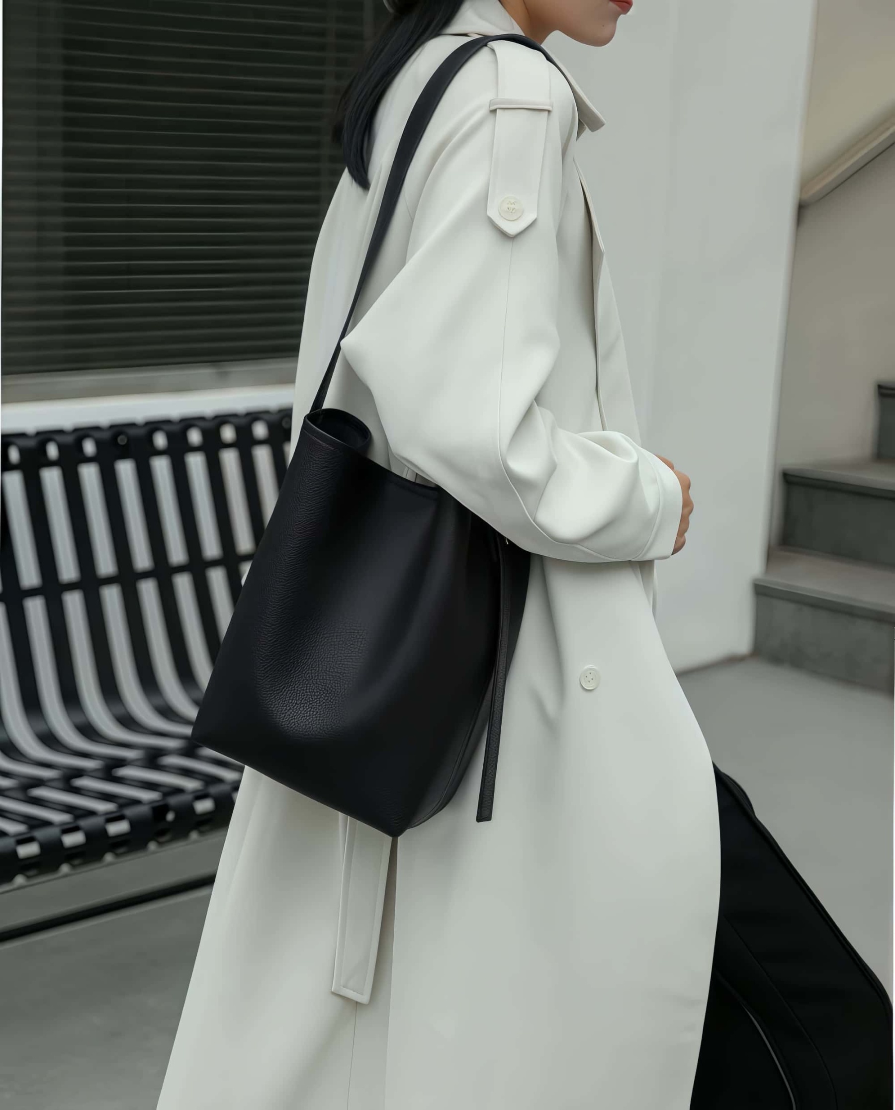 新発売 ！ベージュ|茶|黒|3色♦天然ソフト牛革トートバッグ ♦