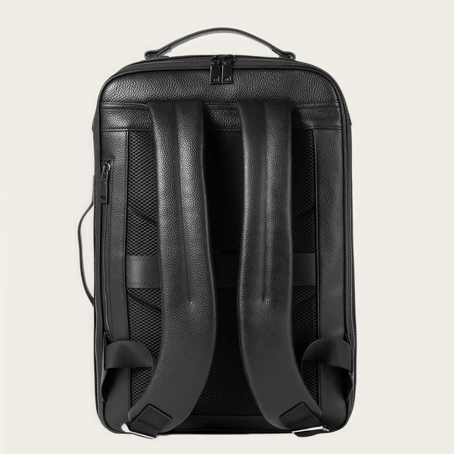 「横持ち・縦持ち・肩掛け」3WAY|牛革のビジネスリュック|大容量|ビジネス通勤に最適