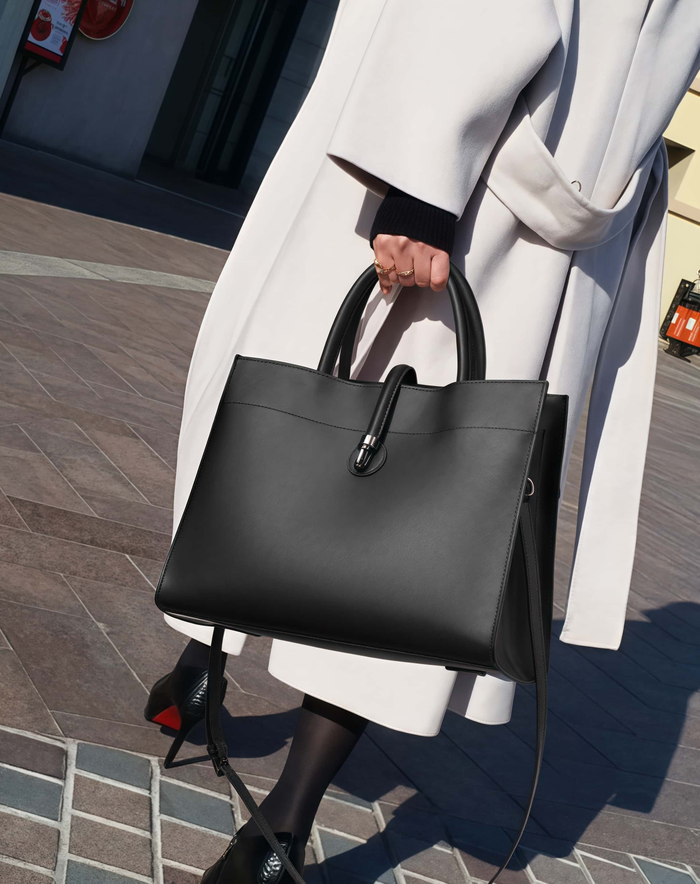 洗練されたデザイン！•カラメル|カーキ|黒|コーヒー|4色•3WAY•高品質な天然牛革ハンドバッグ•牛革トートバッグ•