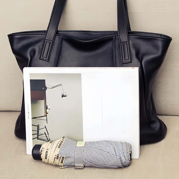 3WAY大容量牛革トートバッグ|肩掛けバッグ|ショルダーバッグ|A4 サイズに対応して