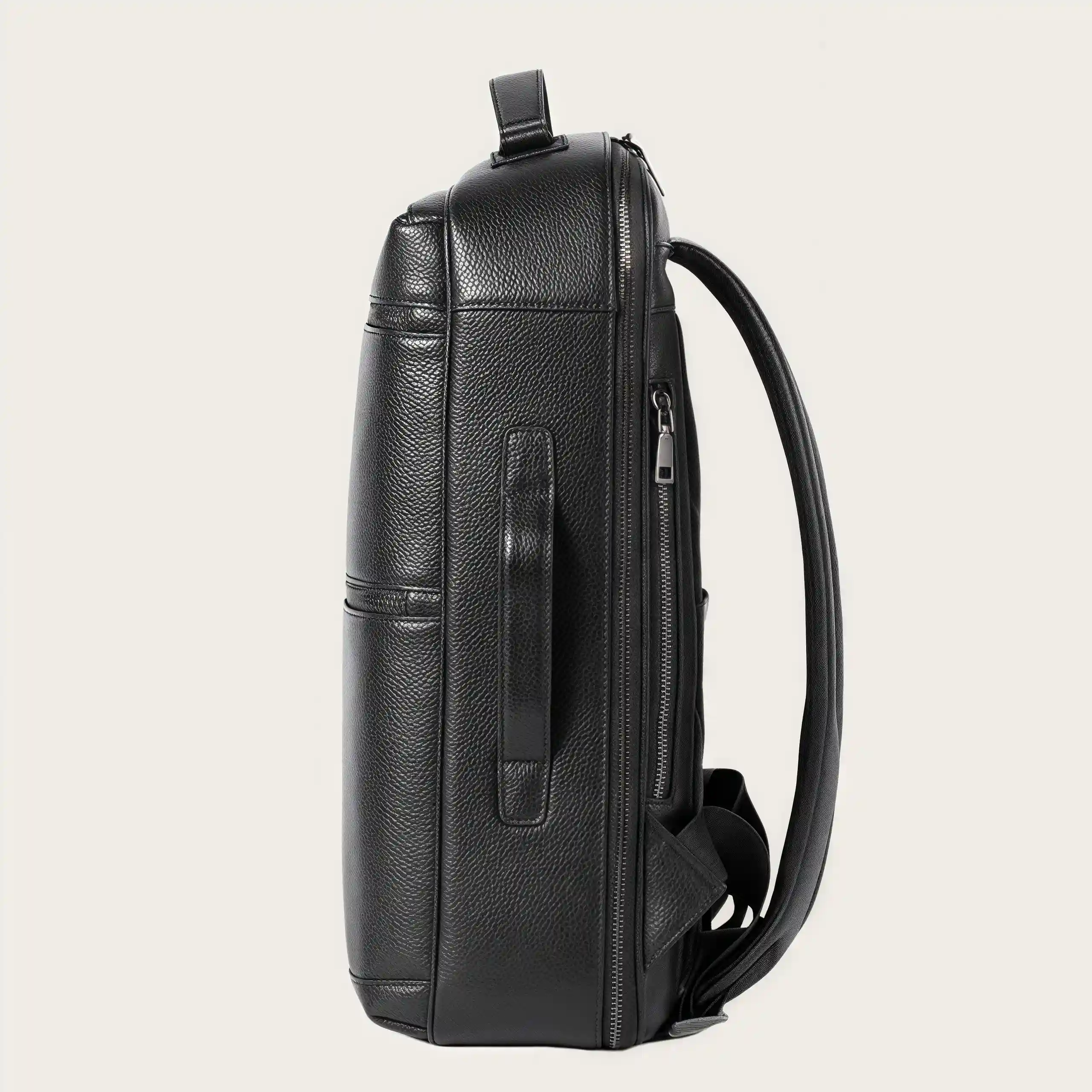 「横持ち・縦持ち・肩掛け」3WAY|牛革のビジネスリュック|大容量|ビジネス通勤に最適