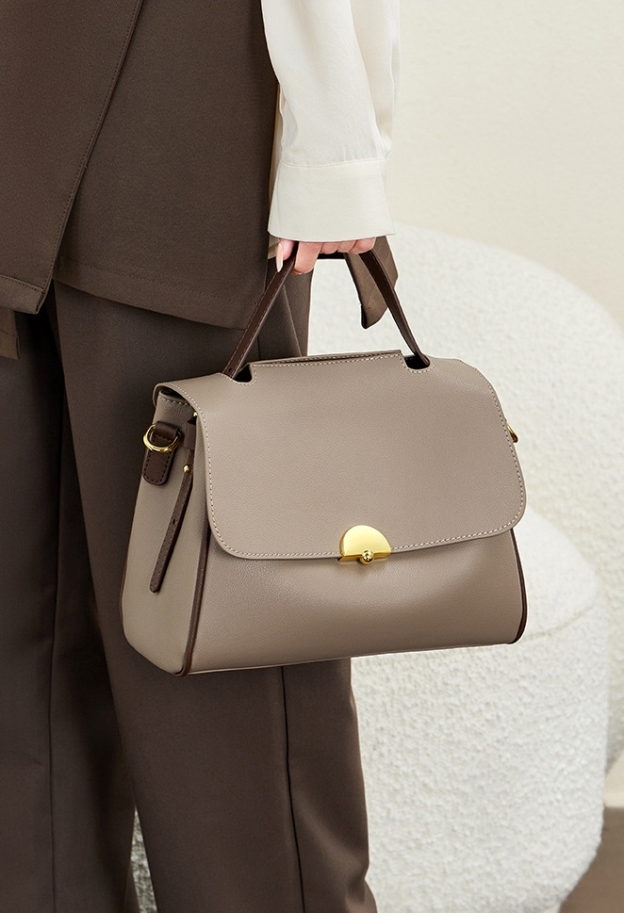 おしゃれで素敵 ！|3WAY|カーキ|乳白|茶|3色|天然牛革ハンドバッグ|牛革斜ショルダーバッグ