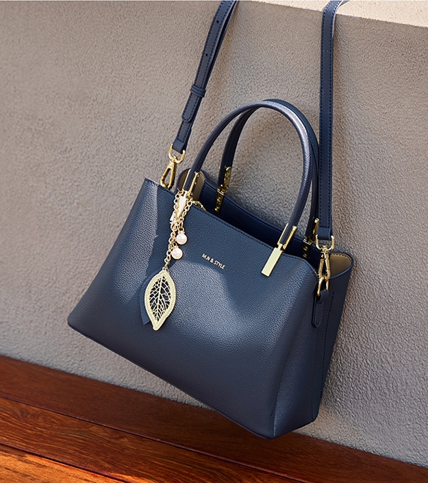 季節の新作！•贅沢感•青|黒|ワインレッド|3色•天然牛革ハンドバッグ•牛革ショルダーバッグ