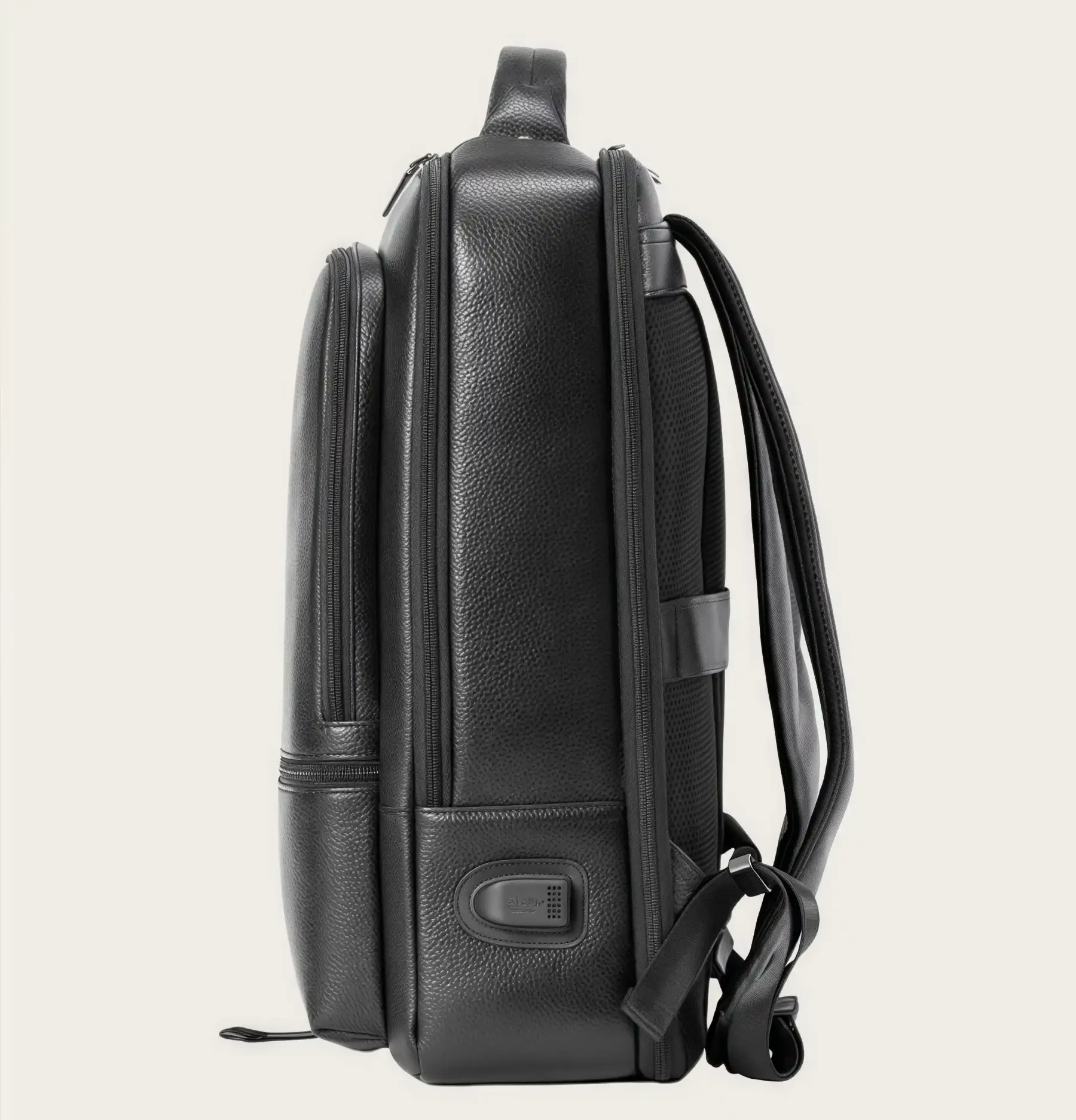 【シンプルヴィンテージ風】牛革バックパック｜通勤・ビジネス旅行に適した大容量仕様｜15.6インチ PC 収納可