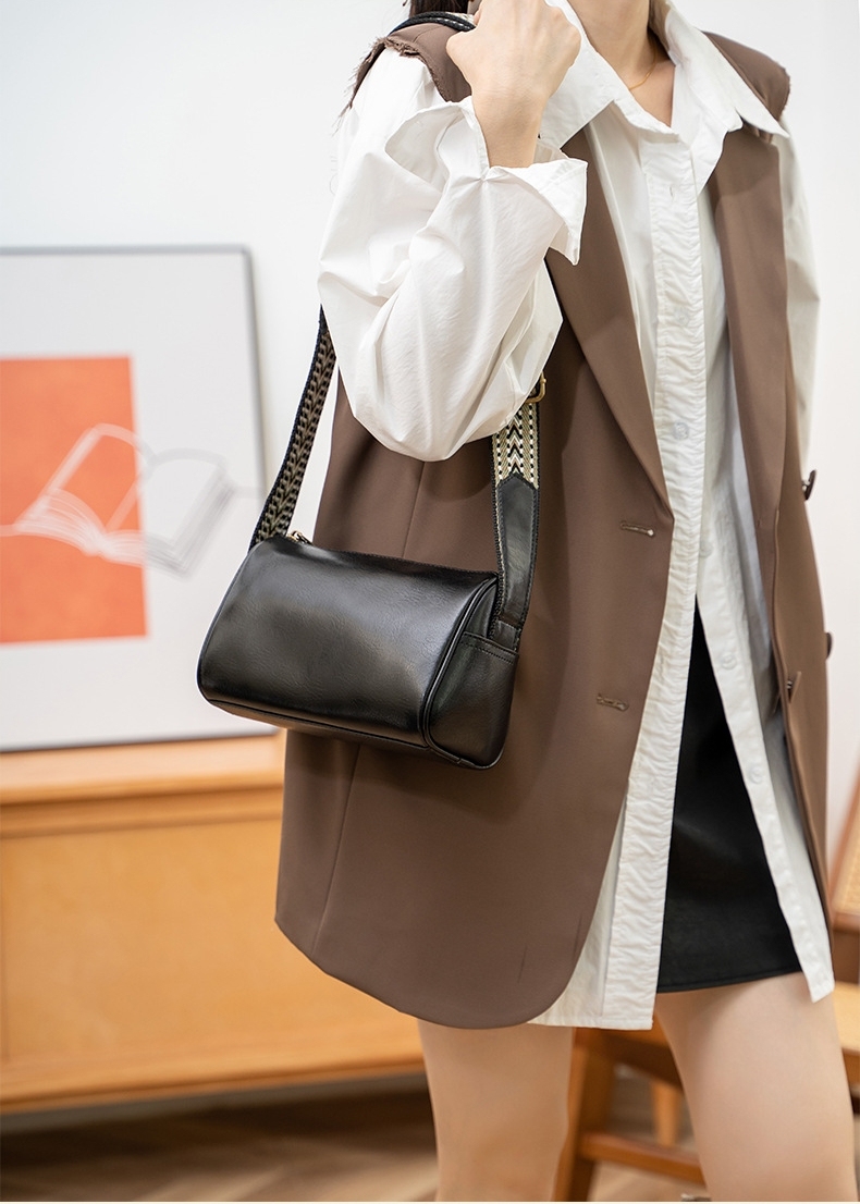 NEW ! |4色|植物鞣な天然牛革ショルダーバッグ