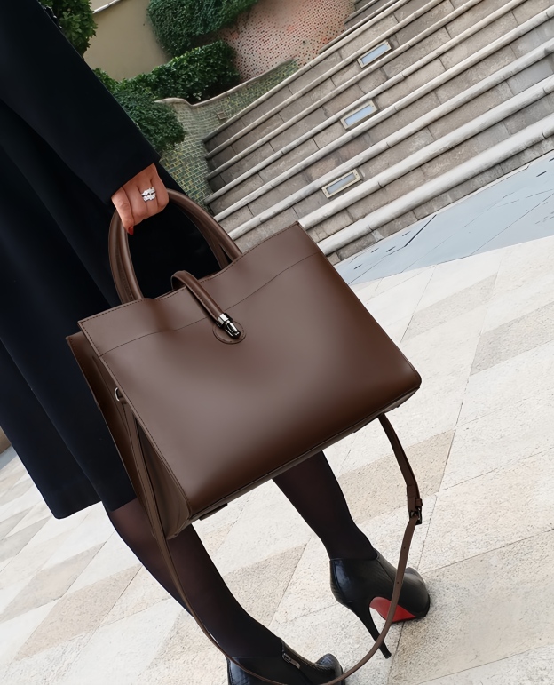 カラメル|カーキ|黒|コーヒー|4色•3WAY•高品質な天然牛革ハンドバッグ•牛革トートバッグ