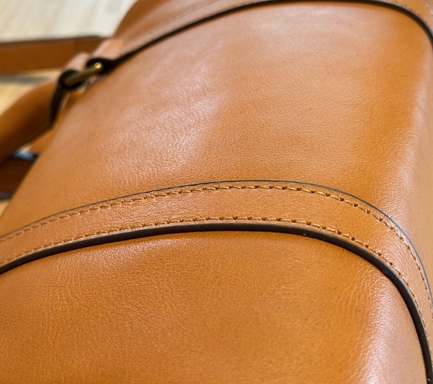 NEW ! •カラメル|茶|黒|コーヒー|4色•3WAY•天然牛革ハンドバッグ•牛革ショルダーバッグ