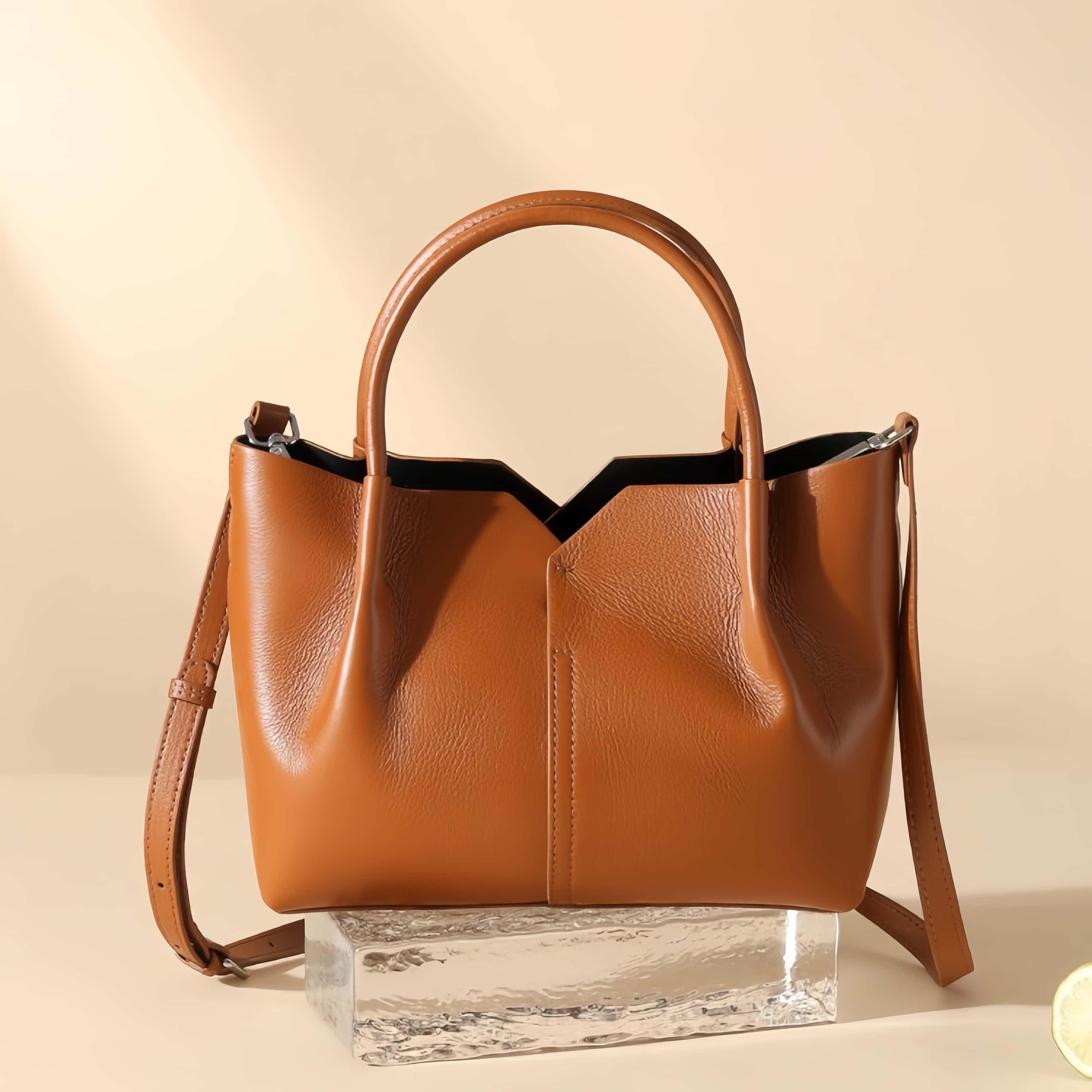 細部にわたって美し ！•3WAY•4色•牛革ハンドバッグ•本革ショルダーバッグ• 斜めショルダーバッグ