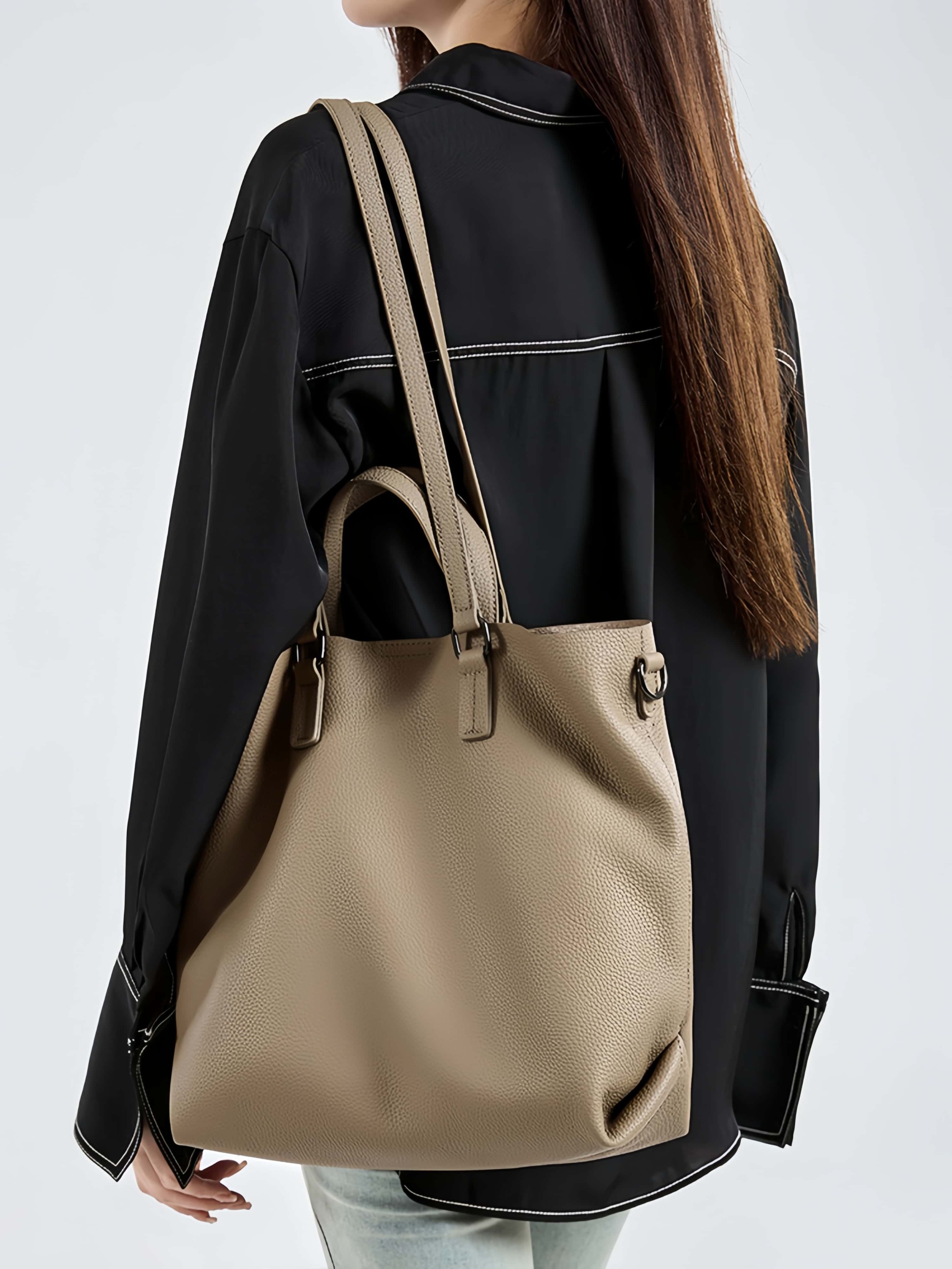 上品なデザインで魅力的！•3WAY•4色•天然の厚みと柔らかさを兼ね備えた牛革ハンドバッグ兼肩掛けバッグ