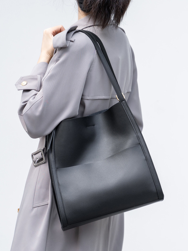 3色|レディースバッグ|肩がけかばん |片肩バッグ |レザ-トートバッグ