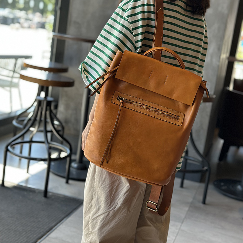 ユニセックス ！|カーキ|コーヒー|茶|黒|4色|天然牛革リュックサック