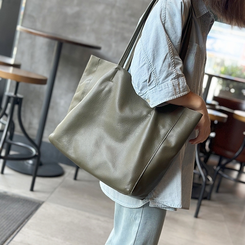 新作！茶|黒|緑※3色※厚みのある柔らかい天然牛革トートバッグ※牛革肩掛けバッグ